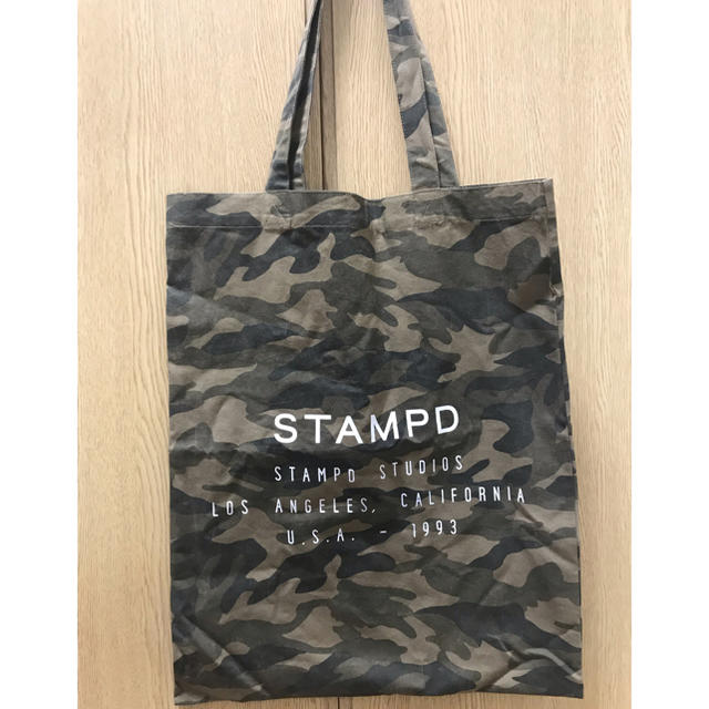 Stampd' LA(スタンプドエルエー)のStampd'LA オリジナルトートバッグ カモ柄 メンズのバッグ(トートバッグ)の商品写真