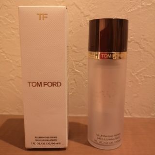 トムフォード(TOM FORD)のトムフォード　イルミネイティング　プライマー(化粧下地)