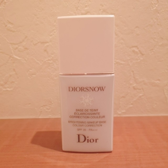 Christian Dior(クリスチャンディオール)のディオール　スノーメイクアップベース コスメ/美容のベースメイク/化粧品(化粧下地)の商品写真