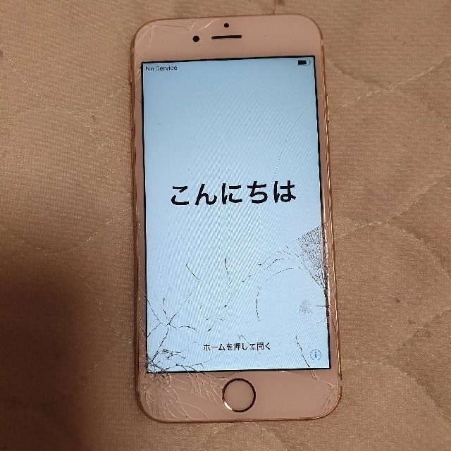 iPhone(アイフォーン)のiphone 6s 16GB simフリー スマホ/家電/カメラのスマートフォン/携帯電話(スマートフォン本体)の商品写真