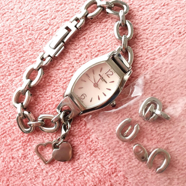 Marie Claire(マリクレール)のチャーム付き💖白蝶貝のチェーンウォッチ レディースのファッション小物(腕時計)の商品写真