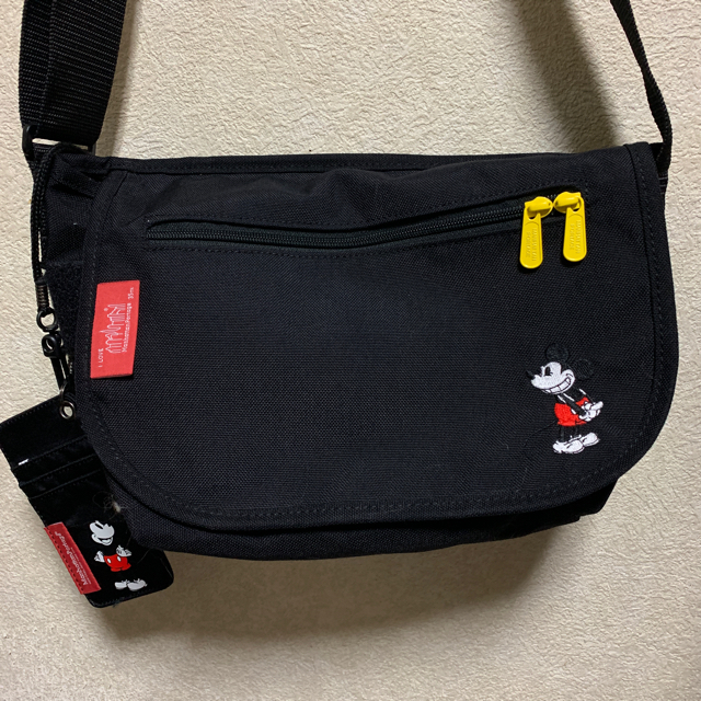 Manhattan Portage(マンハッタンポーテージ)の［値下げ可］Manhattan Portage ミッキー メッセンジャーバッグ レディースのバッグ(ショルダーバッグ)の商品写真