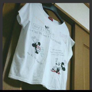 ディズニー(Disney)のTシャツ　ディズニー　M(Tシャツ(半袖/袖なし))