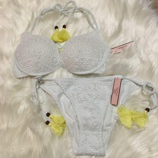 ヴィクトリアズシークレット(Victoria's Secret)の【新品未使用】Victoria's Secret 水着 上下セット タグ付(水着)