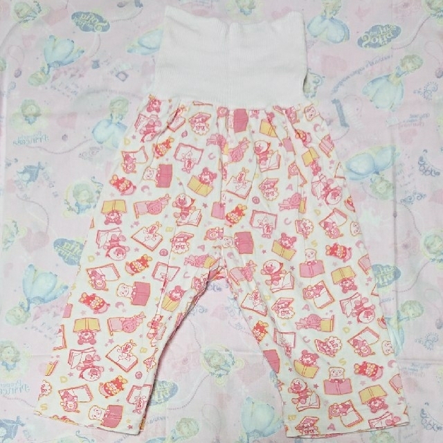 アンパンマン(アンパンマン)の◎100◎アンパンマンおけいこパジャマ キッズ/ベビー/マタニティのキッズ服女の子用(90cm~)(パジャマ)の商品写真