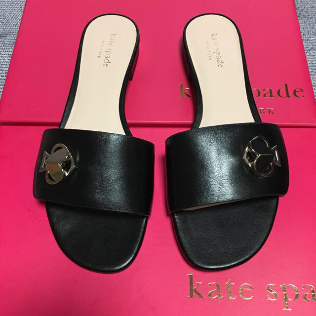 未使用箱付《kate spade 》ケイトスペードりぼんレザー　トング　サンダル