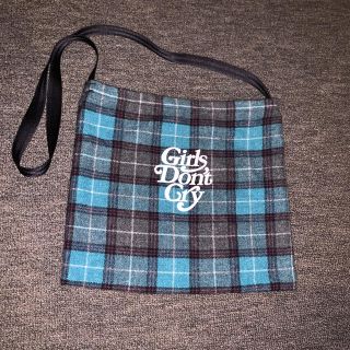 girls don’t cry(ショルダーバッグ)