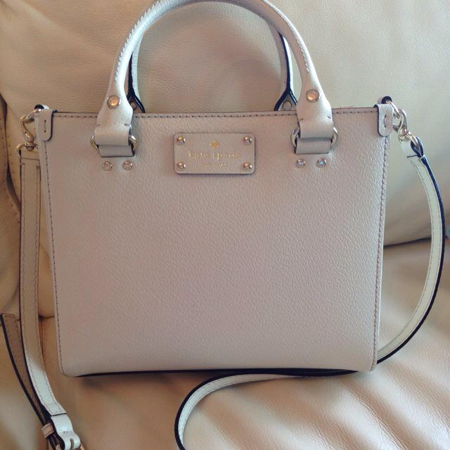 kate spade オフホワイトBAG