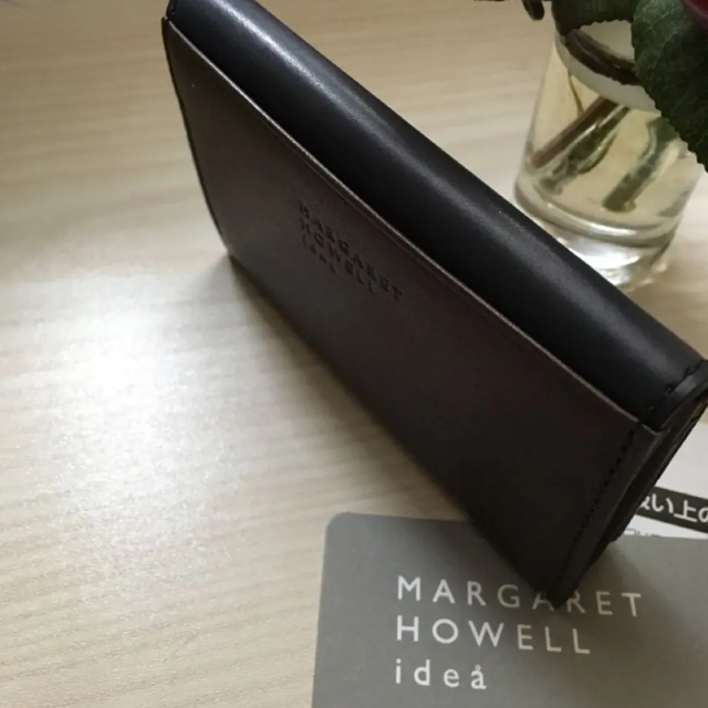 MARGARET HOWELL(マーガレットハウエル)の値下げ★マーガレットハウエル★ネイビー革紺色レザー名刺入新品訳有格安♪ レディースのファッション小物(名刺入れ/定期入れ)の商品写真