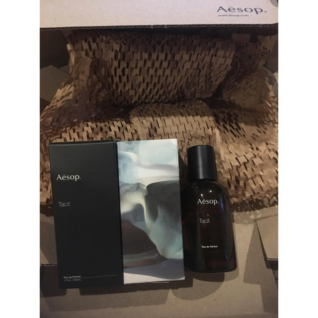 Aesop(イソップ)のイソップ タシット オードパルファム 50ml コスメ/美容の香水(ユニセックス)の商品写真