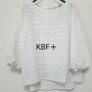 ケービーエフプラス(KBF+)のKBF＋(シャツ/ブラウス(長袖/七分))