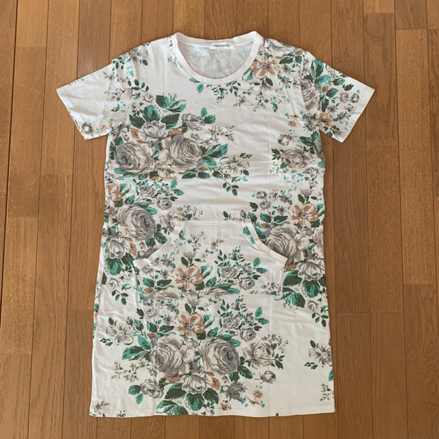 マタニティ・授乳服 Ｔシャツワンピース キッズ/ベビー/マタニティのマタニティ(マタニティワンピース)の商品写真