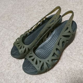 クロックス(crocs)のcrocsウェッジサンダル(サンダル)