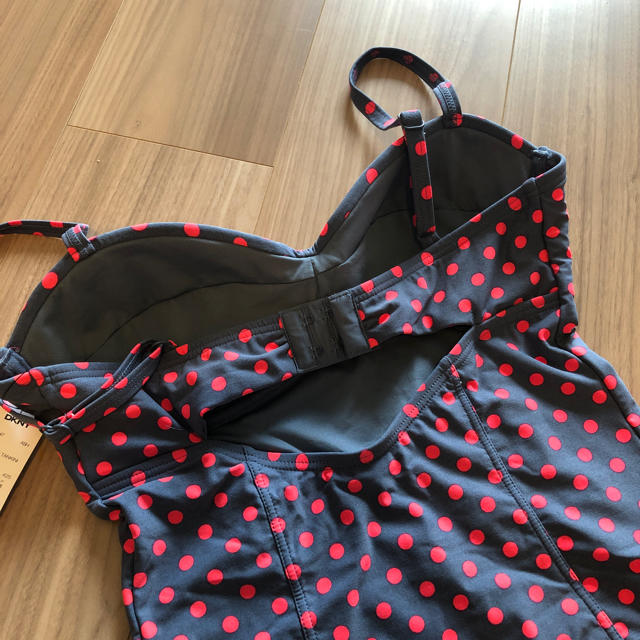 DKNY(ダナキャランニューヨーク)の新品 DKNY swim 水着 xs レディースの水着/浴衣(水着)の商品写真