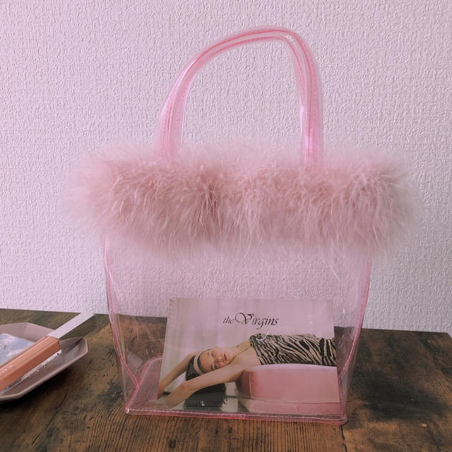 The Virgnia - the Virgins feather clear vanity bagの通販 by 