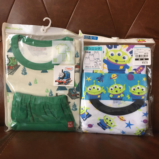 UNIQLO(ユニクロ)のmmao様専用⭐︎新品☆80☆パジャマ上下&タンクトップ3枚 キッズ/ベビー/マタニティのベビー服(~85cm)(パジャマ)の商品写真