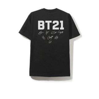 ボウダンショウネンダン(防弾少年団(BTS))の限定 入手困難 BT21 Roll Call Black Tee Lサイズ(Tシャツ/カットソー(半袖/袖なし))