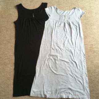 ユニクロ(UNIQLO)のユニクロ ワンピース 2着(ひざ丈ワンピース)