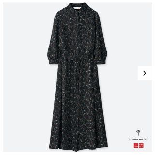 ユニクロ(UNIQLO)のシフォンプリントワンピース（7分袖）ブラック(ひざ丈ワンピース)