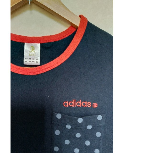 adidas(アディダス)のAdidas アディダス　半袖Tシャツ　紺色　水玉　ドット メンズのトップス(Tシャツ/カットソー(半袖/袖なし))の商品写真