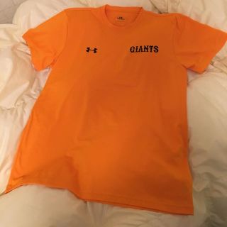 ヨミウリジャイアンツ(読売ジャイアンツ)のGIANTS&アンダーアーマーTシャツ(応援グッズ)