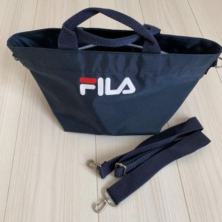 フィラ(FILA)のFILA ネイビー ファスナー付き ナイロン ハンドバッグ(ハンドバッグ)