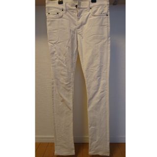 サンローラン(Saint Laurent)のSAINT LAURENT ﾎﾜｲﾄ  白 ﾃﾞﾆﾑ white jeans(デニム/ジーンズ)