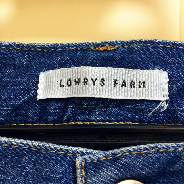 LOWRYS FARM(ローリーズファーム)のローリーズファーム今季デニムスカート レディースのスカート(ミニスカート)の商品写真