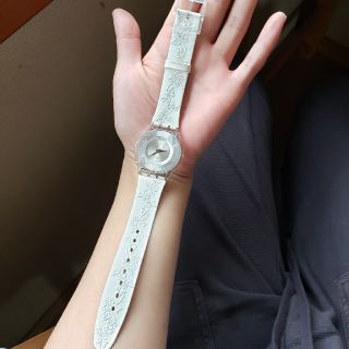 スウォッチ(swatch)のSwatch時計　白(腕時計)