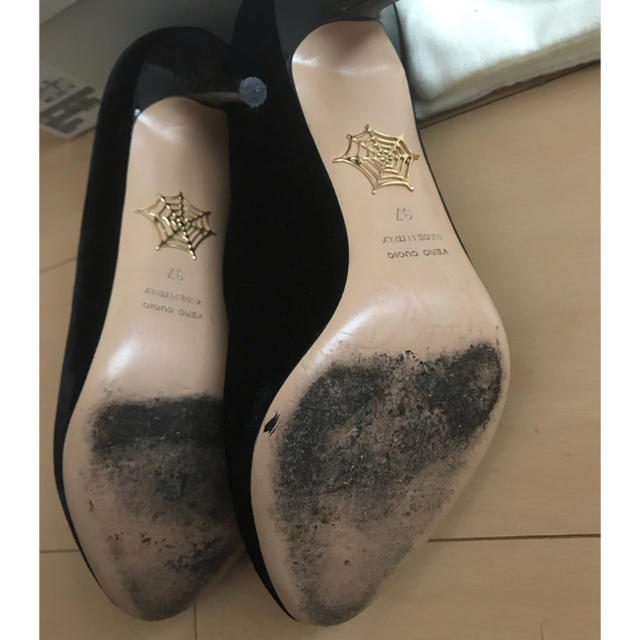 Charlotte Olympia(シャルロットオリンピア)のシャーロットオリンピア KITTY ヒールパンプス 37 レディースの靴/シューズ(ハイヒール/パンプス)の商品写真