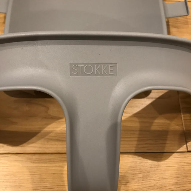 Stokke(ストッケ)の専用【STOKKE】トリップトラップ ベビーセット キッズ/ベビー/マタニティの授乳/お食事用品(その他)の商品写真