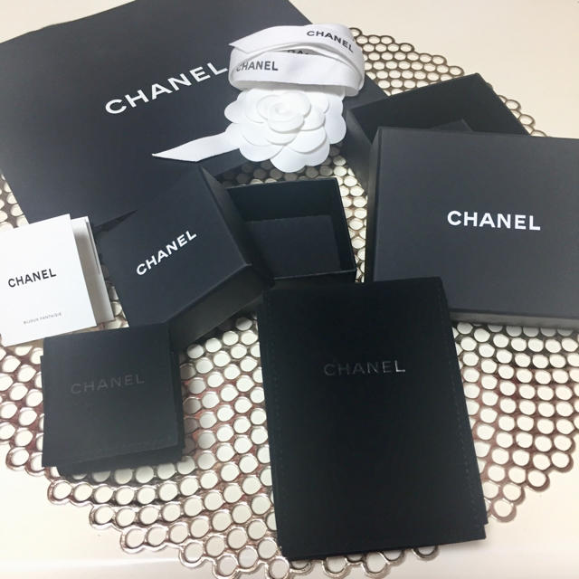 CHANEL ピアス イヤリング 空箱