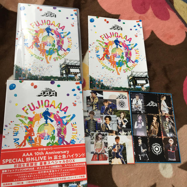 AAA(トリプルエー)の AAA 10th Anniversary SPECIAL 野外LIVE DVD エンタメ/ホビーのDVD/ブルーレイ(ミュージック)の商品写真