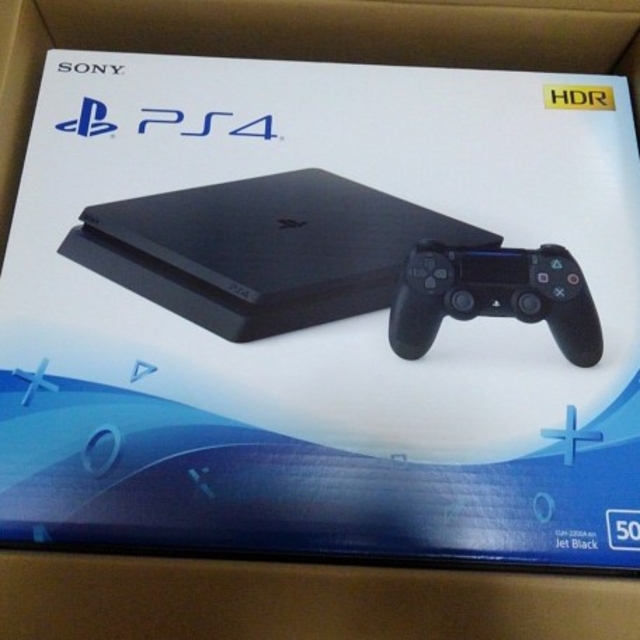 家庭用ゲーム機本体 新品未開封・保証書付 PlayStation4 PS4 Jet Black