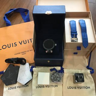 ルイヴィトン(LOUIS VUITTON)のタンブール ホライゾンV2 未使用品(腕時計(デジタル))