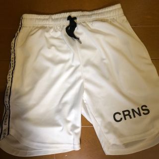 クロノス ショートパンツ 新品  白(トレーニング用品)