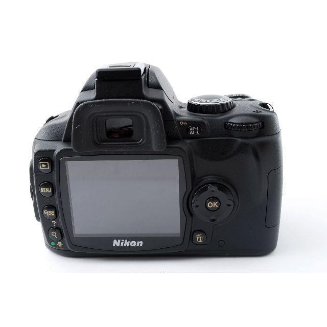 デジタル一眼✨小ぶりでカンタン本格的✨ベストセラー入門機✨ニコン NIKON D40