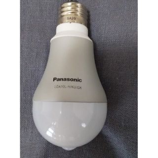 パナソニック(Panasonic)のパナソニック LED 電球 人感センサー(蛍光灯/電球)