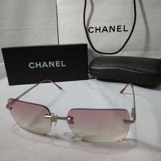 CHANEL(イエロー/黄色系)のフリマアイテム一覧 CHANEL(イエロー/黄色系)のフリマアイテム一覧