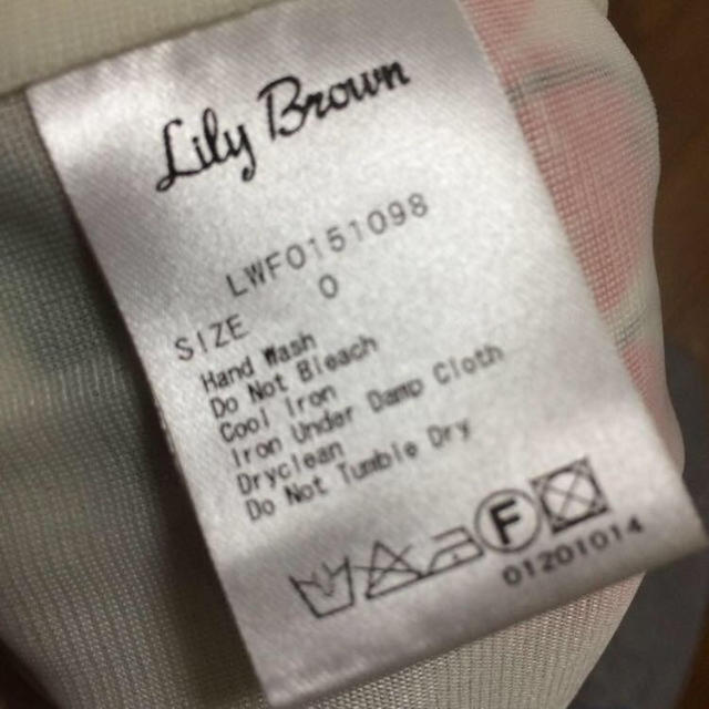 Lily Brown(リリーブラウン)のLily Brown ワンピース レディースのワンピース(ひざ丈ワンピース)の商品写真