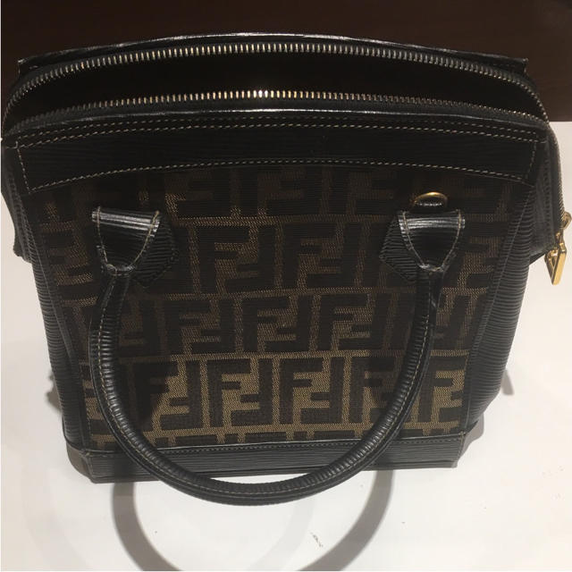 FENDI（フェンディ） バッグ