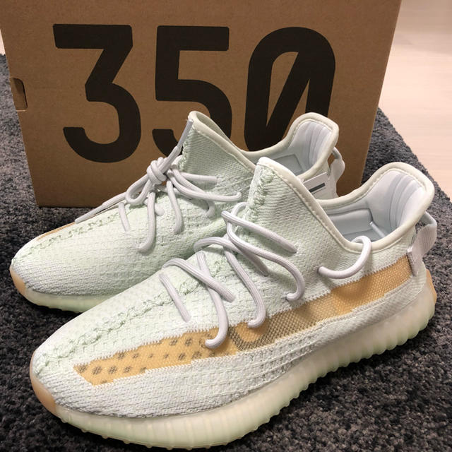Yeezy boost 350 v2 hyperspace us8.5 26.5