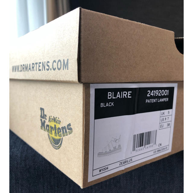 Dr.Martens(ドクターマーチン)の【新品未使用】ドクターマーチン サンダル "BLAIRE" レディースの靴/シューズ(サンダル)の商品写真