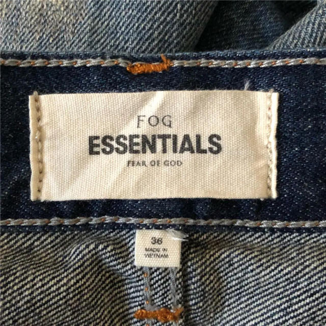 FEAR OF GOD(フィアオブゴッド)のfear of god  Essentials デニム メンズのパンツ(デニム/ジーンズ)の商品写真