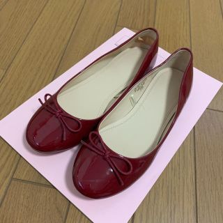 ジーユー(GU)のパンプス 赤 GU(ハイヒール/パンプス)