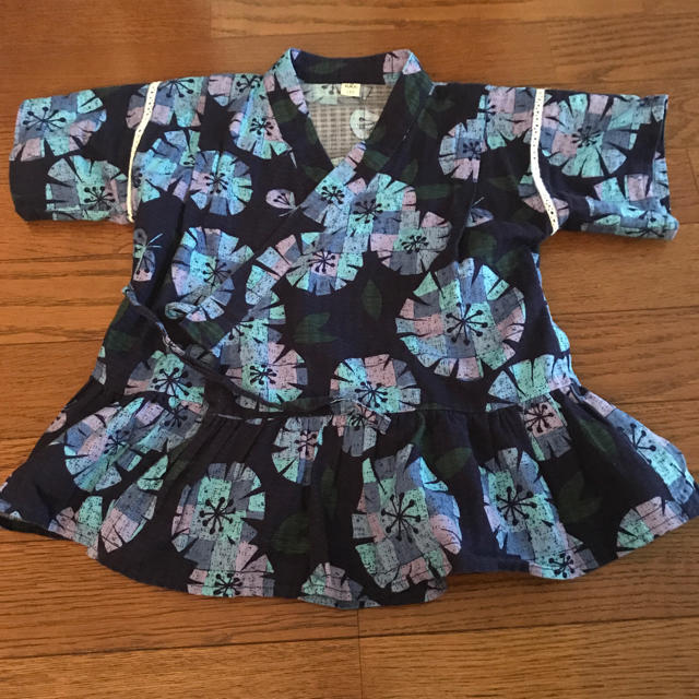 F.O.KIDS(エフオーキッズ)のアプレレクール 女の子 甚平（つぅ様） キッズ/ベビー/マタニティのキッズ服女の子用(90cm~)(甚平/浴衣)の商品写真