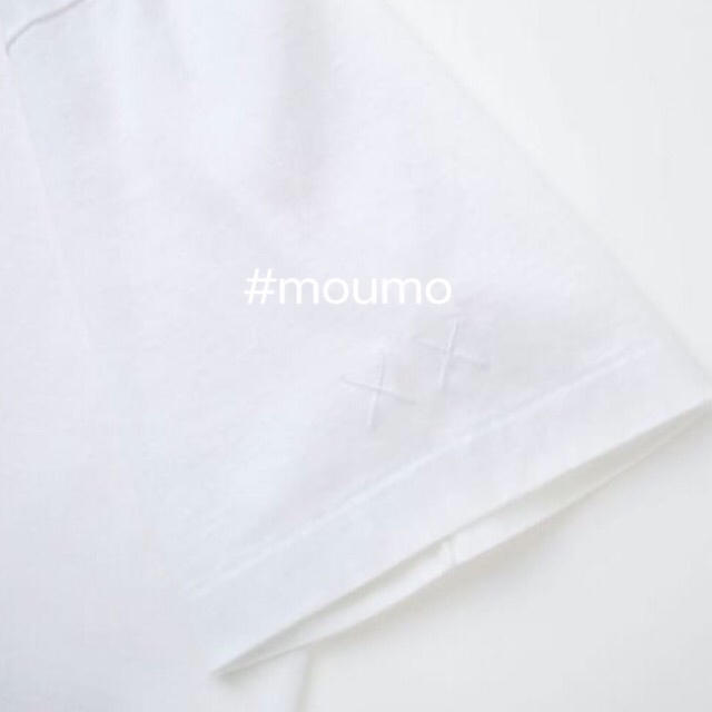 UNIQLO(ユニクロ)の⚫️値下不可⚫️メンズ UNIQLO KAWS Tシャツ ホワイト メンズのトップス(Tシャツ/カットソー(半袖/袖なし))の商品写真