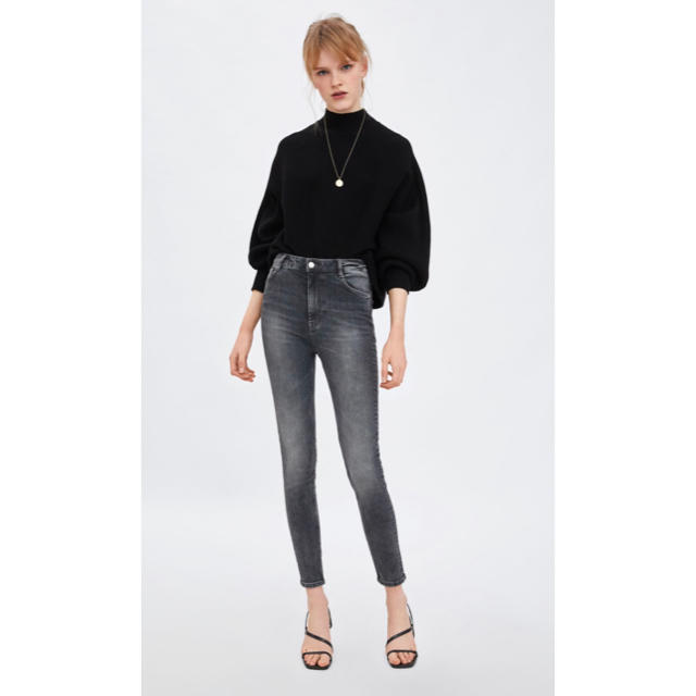 ZARA - 【ZARA】ハイライズスキニーデニムの通販 by fashionista♡|ザラならラクマ