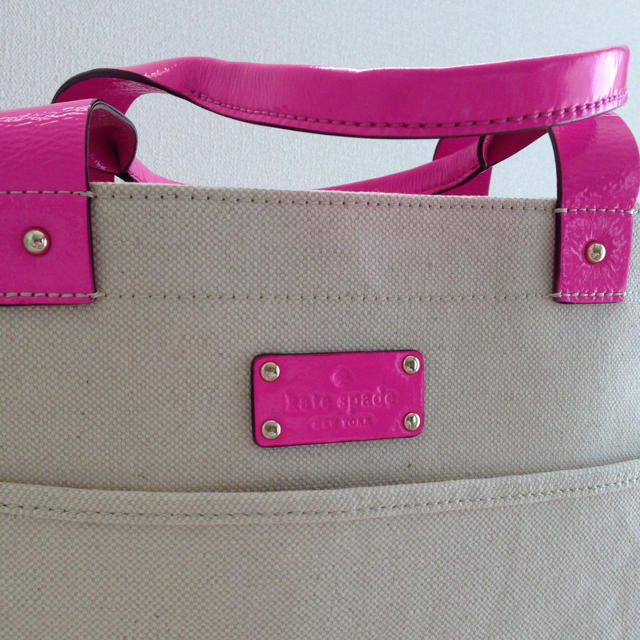 kate spade new york(ケイトスペードニューヨーク)の値下げ💕ＫＡＴＥ ＳＰＡＤＥ トート レディースのバッグ(トートバッグ)の商品写真