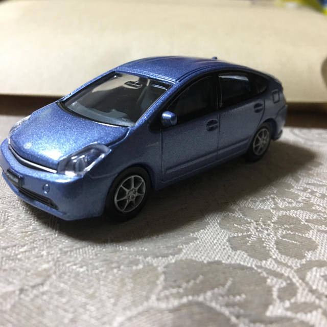 トヨタ(トヨタ)のTOYOTA PRIUSミニカー エンタメ/ホビーのおもちゃ/ぬいぐるみ(ミニカー)の商品写真